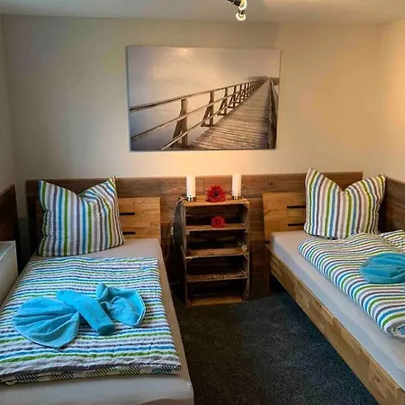 Schmidt Apartman *